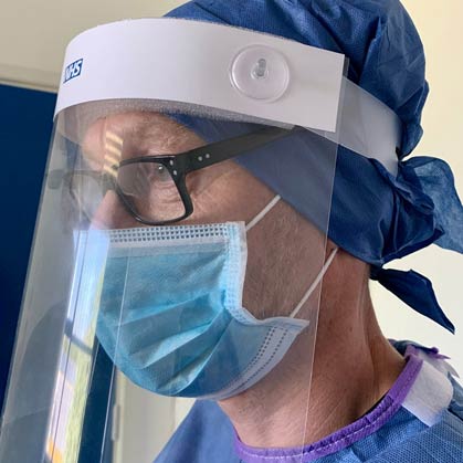 ppe visors face pdc manchester